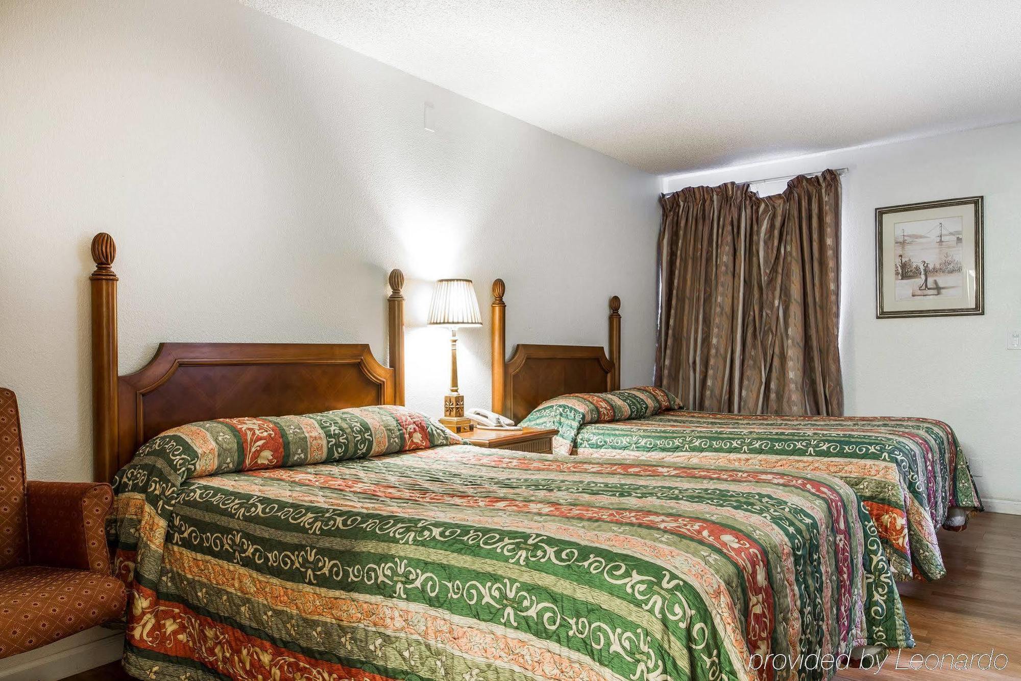 Rodeway Inn Vallejo Eksteriør bilde