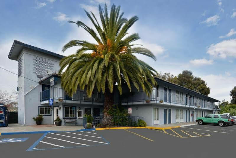Rodeway Inn Vallejo Eksteriør bilde